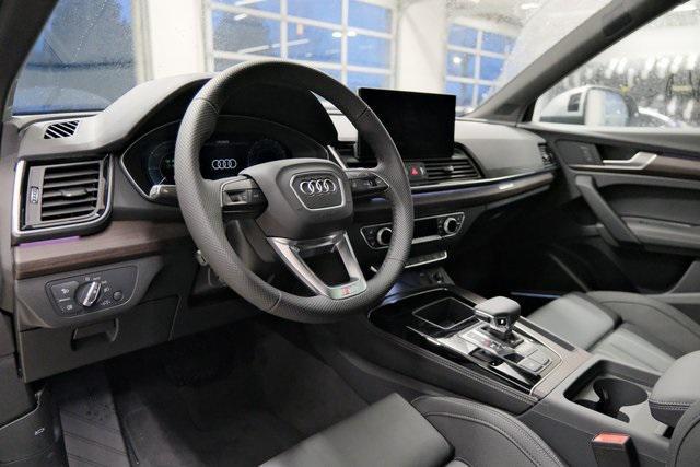 new 2025 Audi Q5 car, priced at $69,500