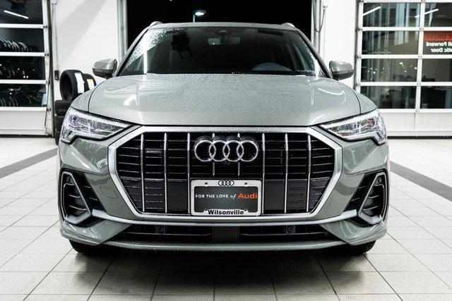 new 2025 Audi Q3 car, priced at $47,325