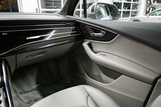 used 2023 Audi Q7 car, priced at $45,393