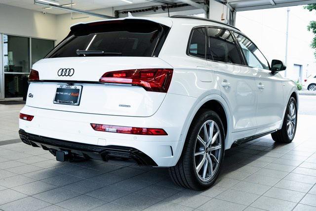 new 2024 Audi Q5 car, priced at $75,695