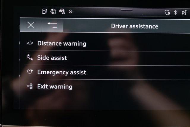 new 2025 Audi Q7 car, priced at $79,040