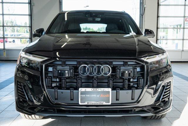 new 2025 Audi Q7 car, priced at $79,040