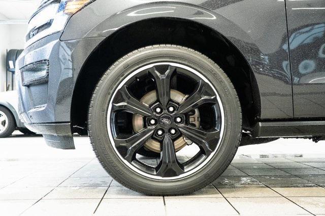 used 2024 Ford Expedition car, priced at $57,493