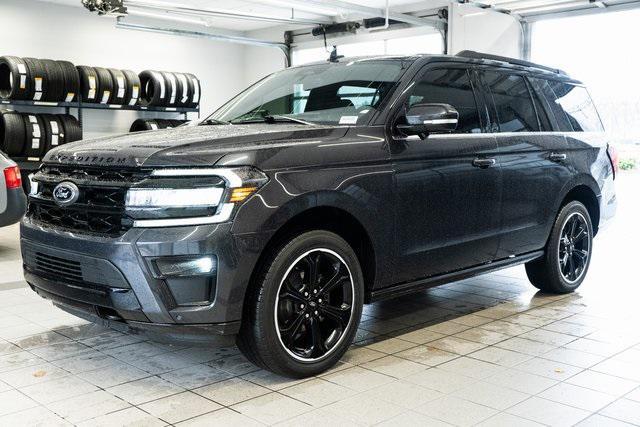 used 2024 Ford Expedition car, priced at $57,493