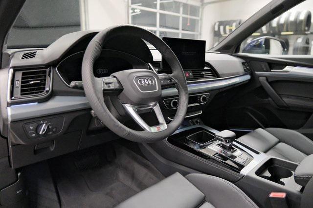 new 2025 Audi Q5 car, priced at $59,250