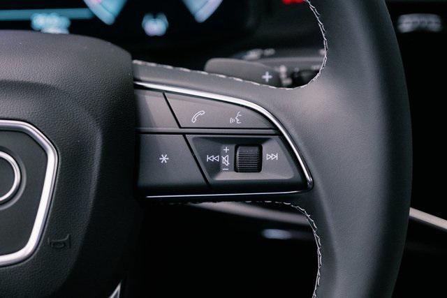 new 2025 Audi Q7 car, priced at $85,700