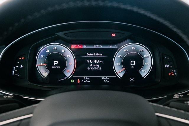 new 2025 Audi Q7 car, priced at $85,700