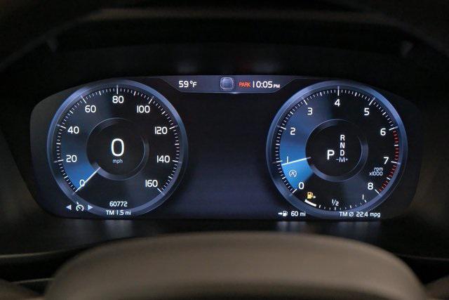 used 2021 Volvo XC40 car, priced at $22,995