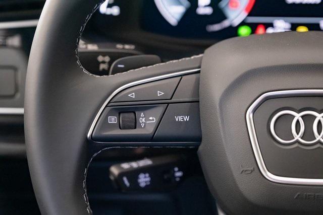 new 2025 Audi Q7 car, priced at $85,700