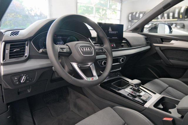 new 2024 Audi Q5 car, priced at $70,885