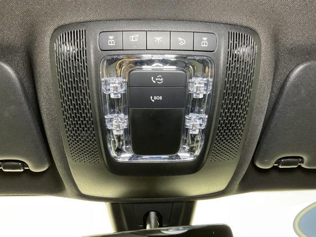 used 2023 Mercedes-Benz GLB 250 car, priced at $34,995
