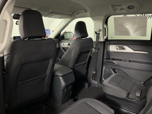 new 2025 Ford Explorer car, priced at $35,413