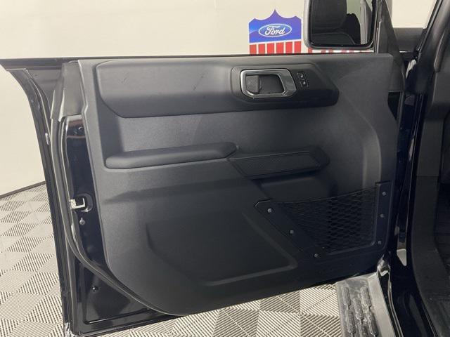 new 2025 Ford Bronco car, priced at $48,591