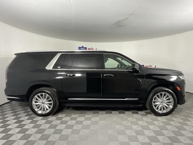 used 2023 Cadillac Escalade ESV car, priced at $65,298