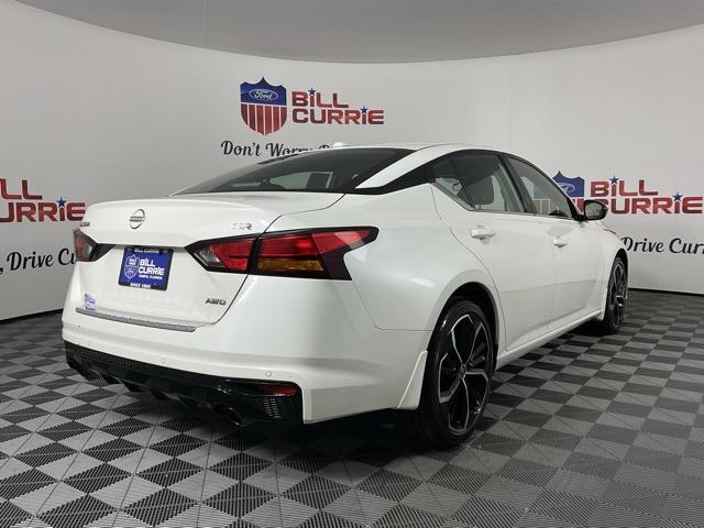 used 2023 Nissan Altima car, priced at $25,913