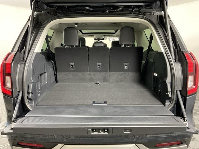 new 2025 Ford Expedition Max car, priced at $83,745
