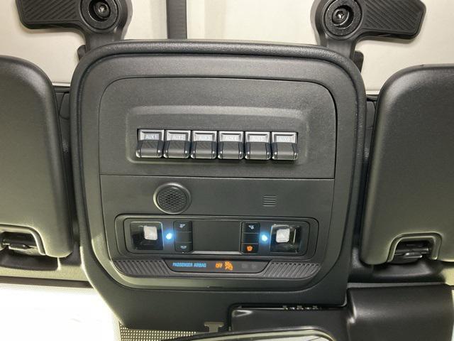 new 2025 Ford Bronco car, priced at $53,136