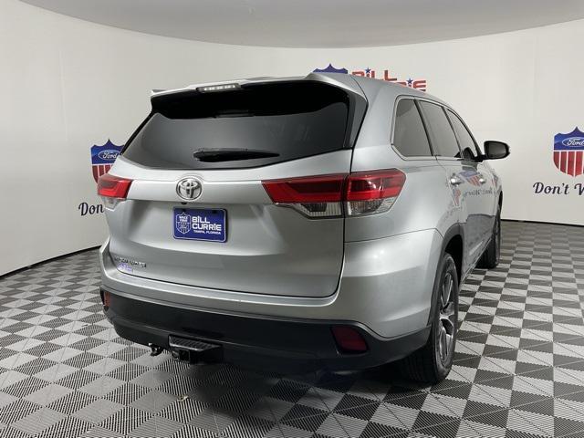 used 2018 Toyota Highlander car, priced at $15,984