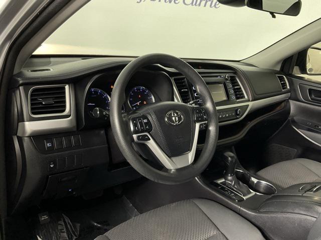 used 2018 Toyota Highlander car, priced at $15,984