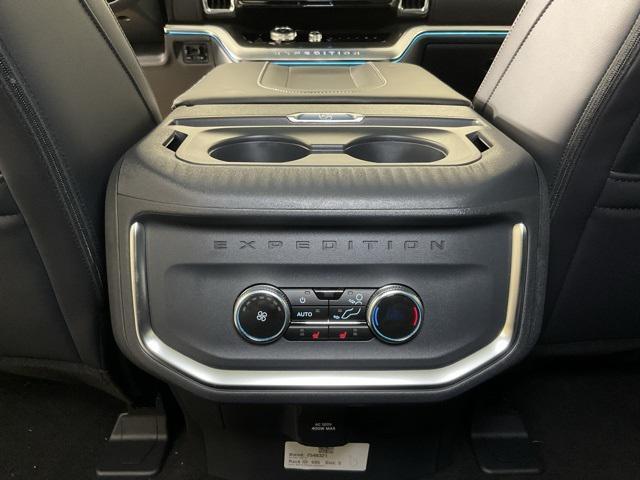 new 2025 Ford Expedition car, priced at $86,225