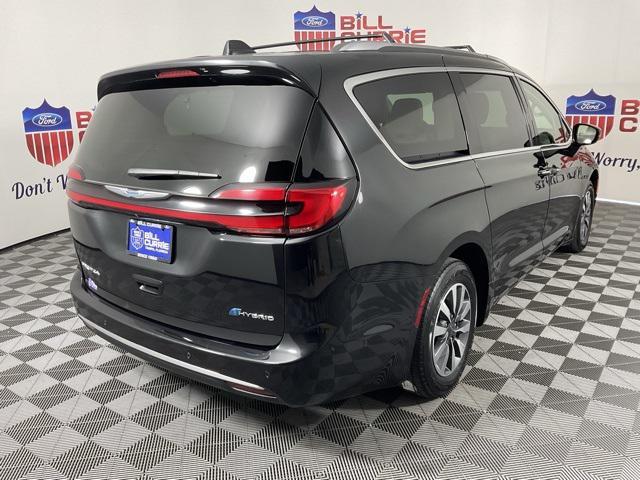 used 2021 Chrysler Pacifica Hybrid car, priced at $13,341