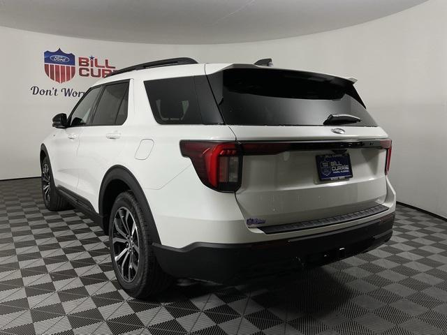 new 2025 Ford Explorer car, priced at $45,421