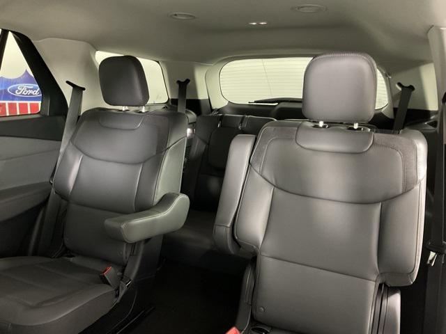 new 2025 Ford Explorer car, priced at $37,068