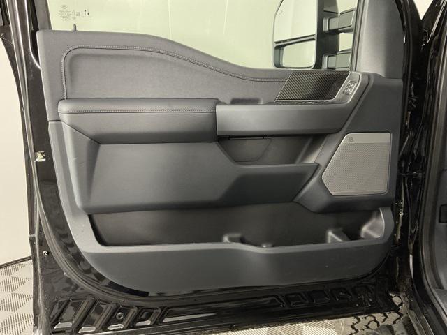 new 2025 Ford F-250 car, priced at $106,982