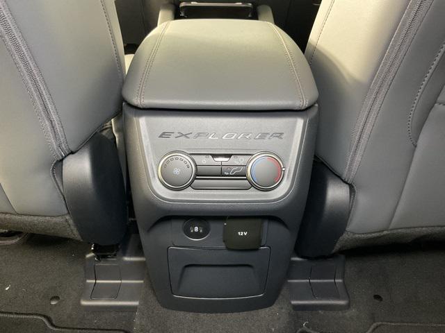 new 2025 Ford Explorer car, priced at $42,394