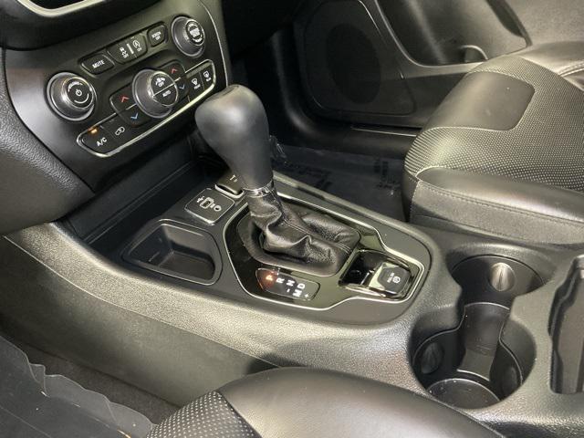 used 2019 Jeep Cherokee car, priced at $18,995