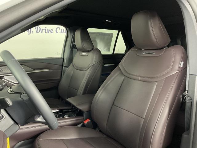 new 2025 Ford Explorer car, priced at $47,463
