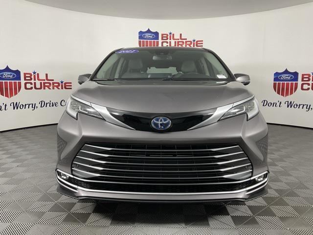 used 2021 Toyota Sienna car, priced at $39,495
