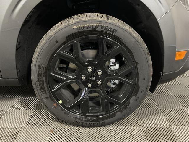 new 2025 Ford Maverick car, priced at $33,537