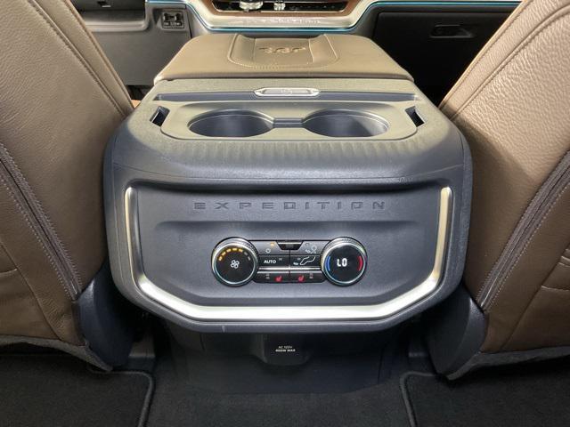 new 2025 Ford Expedition Max car, priced at $87,852