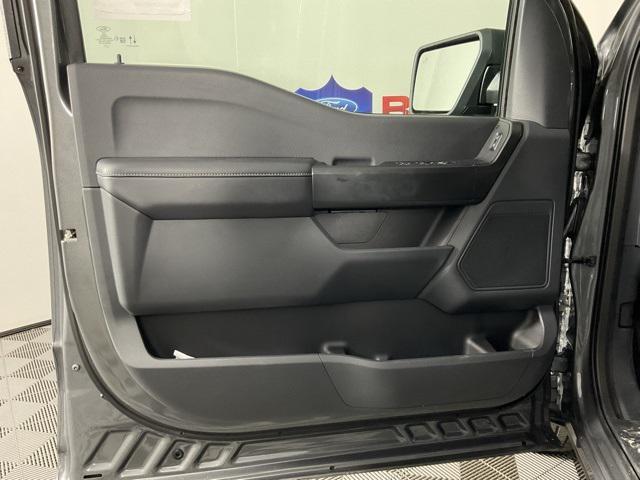 new 2025 Ford F-150 car, priced at $44,082