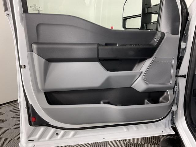 new 2025 Ford F-250 car, priced at $44,139