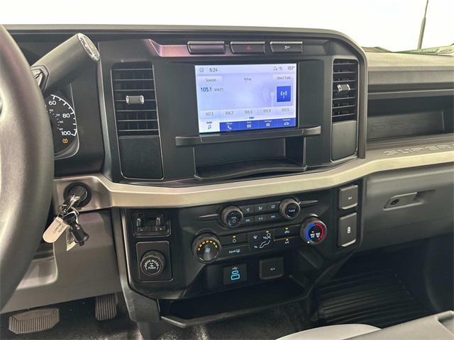 new 2024 Ford F-350 car, priced at $47,667