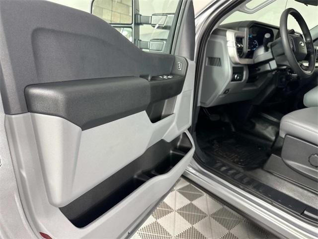 new 2024 Ford F-350 car, priced at $47,667