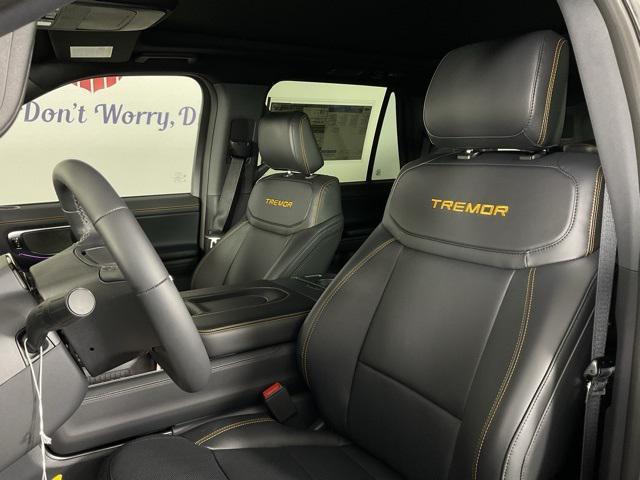 new 2025 Ford Expedition car, priced at $83,025