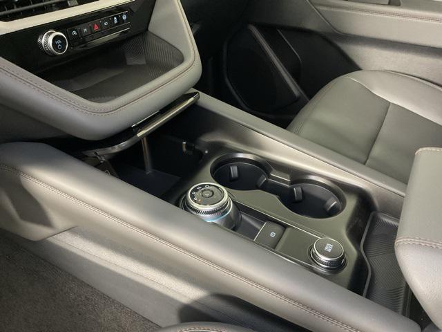 new 2025 Ford Explorer car, priced at $40,311