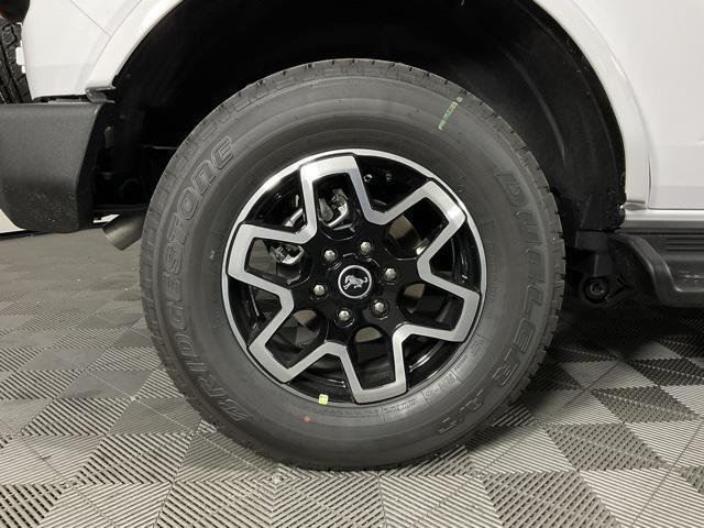 new 2025 Ford Bronco car, priced at $49,301