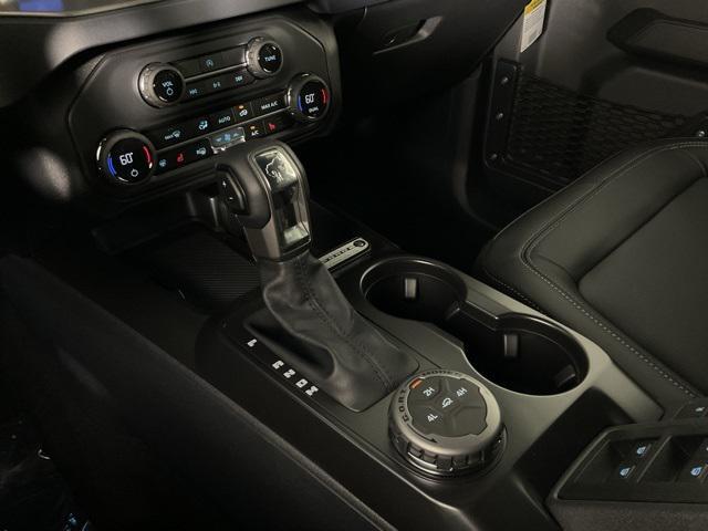 new 2025 Ford Bronco car, priced at $49,301