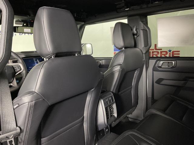 new 2025 Ford Bronco car, priced at $49,301