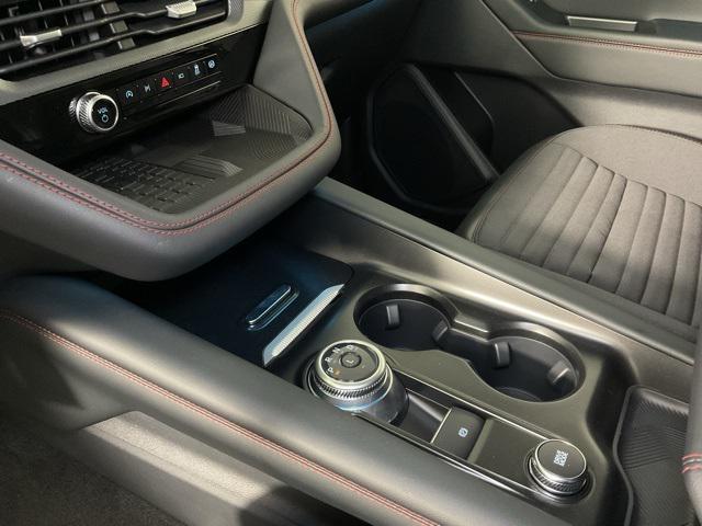 new 2025 Ford Explorer car, priced at $44,682