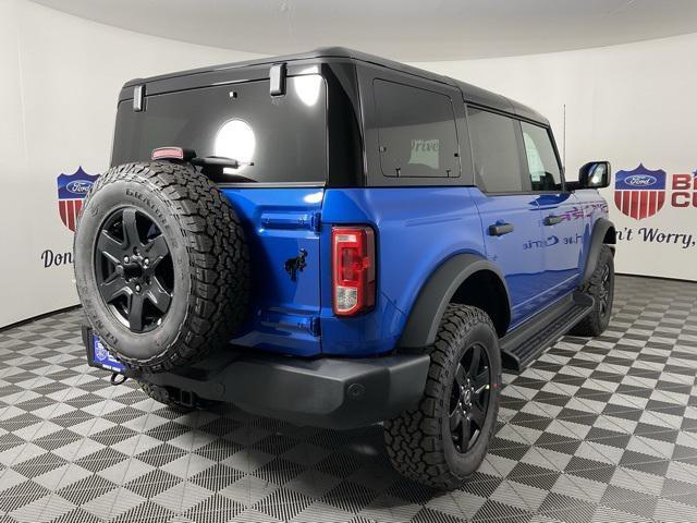 new 2025 Ford Bronco car, priced at $45,668