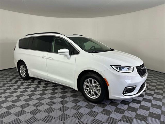 used 2022 Chrysler Pacifica car, priced at $23,576
