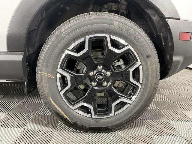 new 2025 Ford Bronco Sport car, priced at $33,588