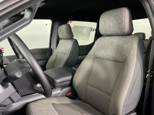 new 2025 Ford F-150 car, priced at $50,421
