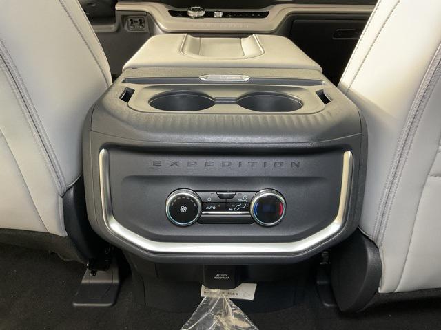 new 2025 Ford Expedition Max car, priced at $71,756