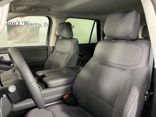 new 2025 Ford Expedition car, priced at $63,225